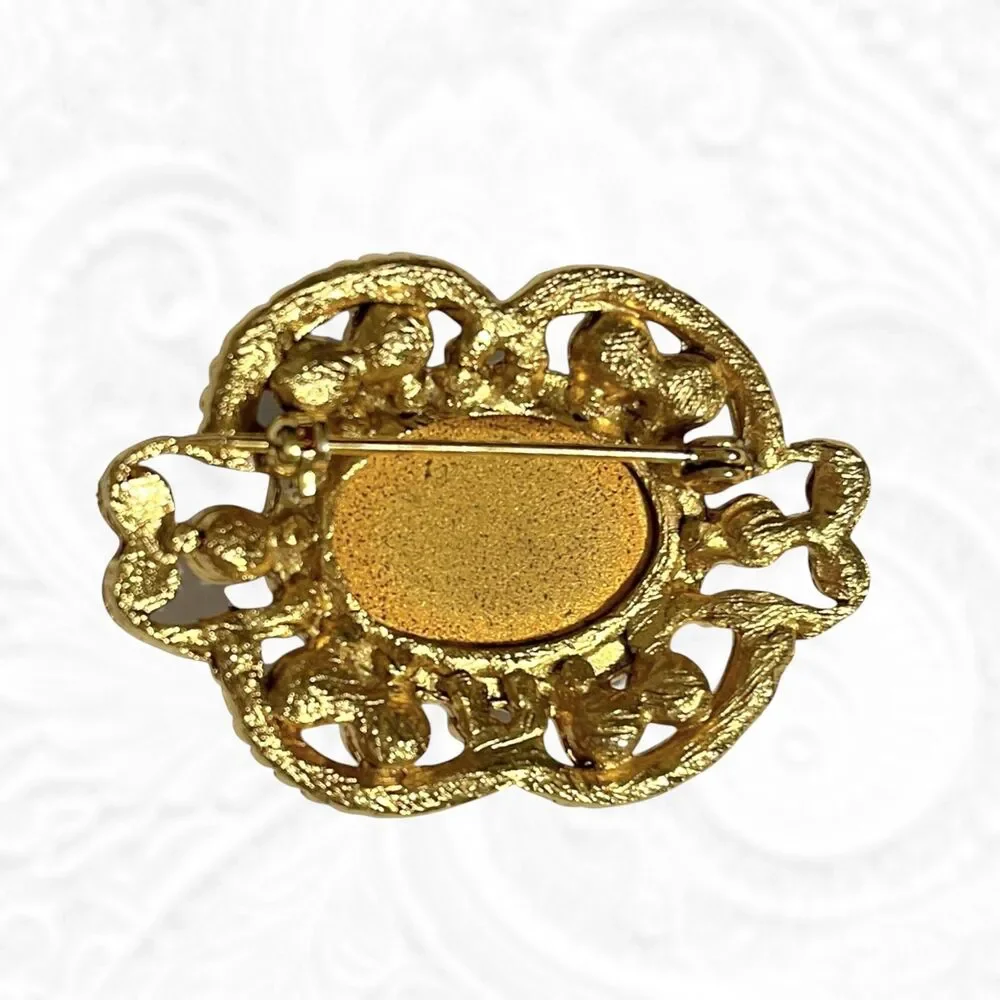 Vintage Brooch Pin Gold Tone Blue Oval Cabochon Imitation Pearl Accent Jewelry